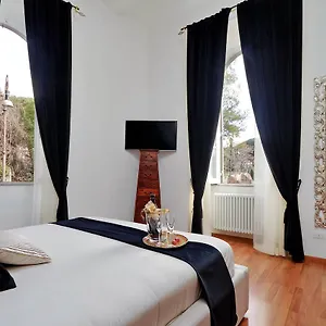 Dolce Casa Colosseo Apartment Rome